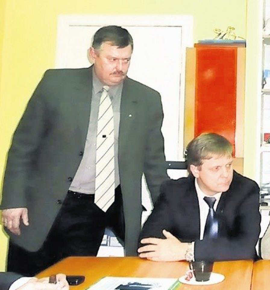 Partijos išplatintame pranešime G.Gaižauskas (kairėje) jam pateiktus įtarimus vadina absurdiškais ir teigia esąs visiškai nekaltas.