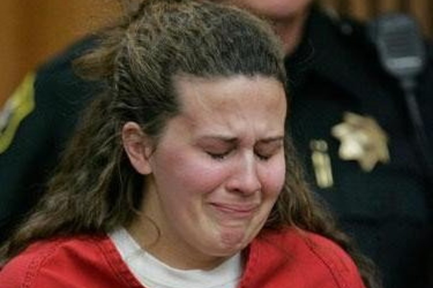 Teisme klausydama jai pareikštų kaltinimų 28-erių Melissa Huckaby nesulaikė ašarų.