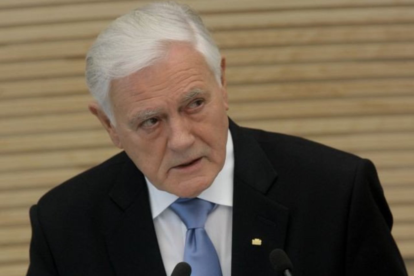 Prezidentas V.Adamkus vasarą baigia savo antrąją kadenciją.