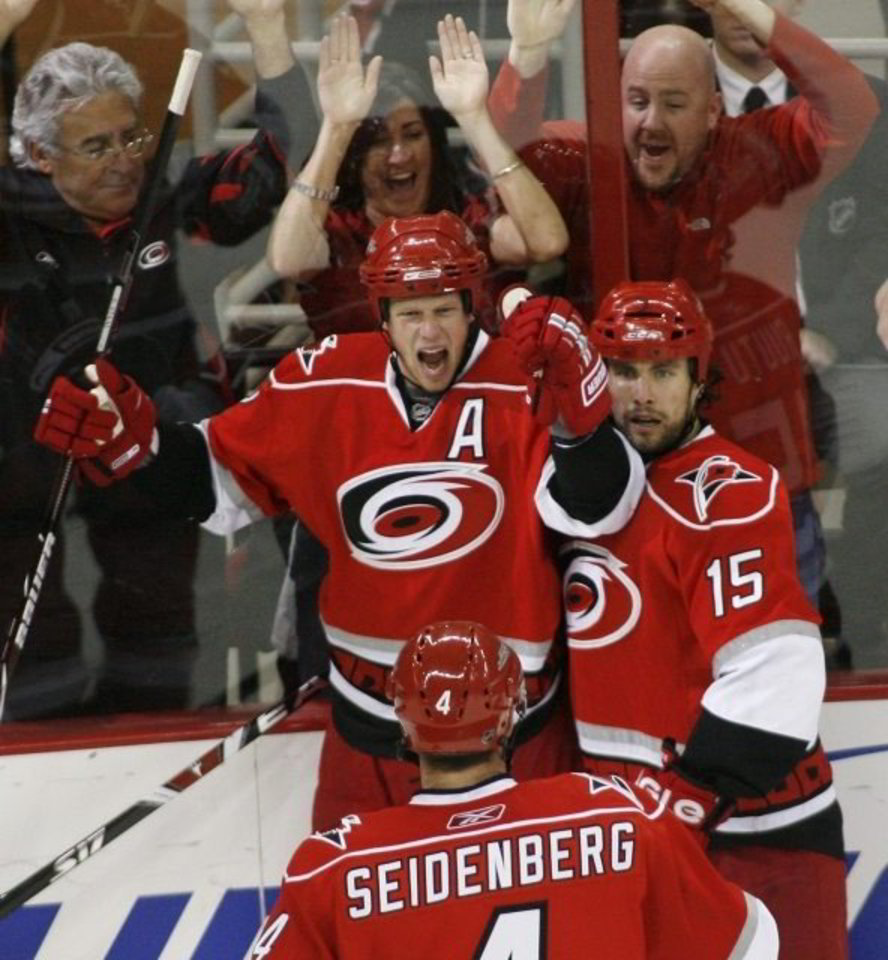 "Hurricanes" ledo ritulininkai išlygino serijos rezultatą.