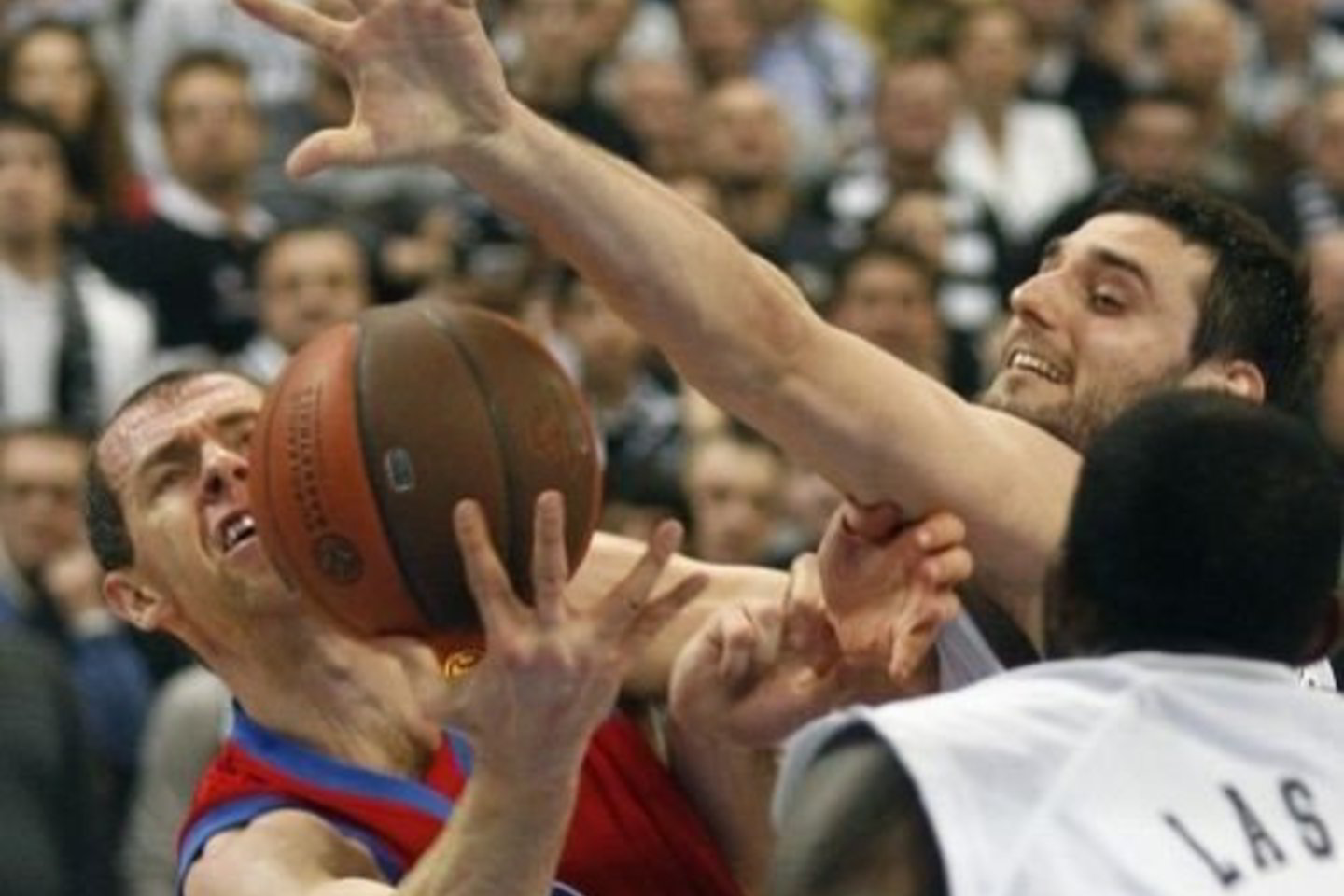R.Šiškauskas buvo išrinktas naudingiausiu 2007-2008 metų sezono Eurolygos žaidėju.