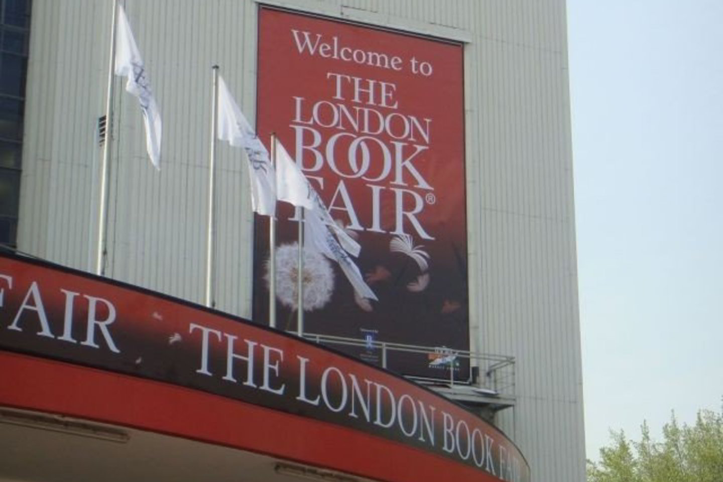 Londono knygų mugėje Lietuvos leidėjai dalyvavo į skolą.