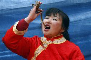 Kinijos restoranas sveikatą siūlo taisyti patiekalais iš gyvačių nunuodytų viščiukų