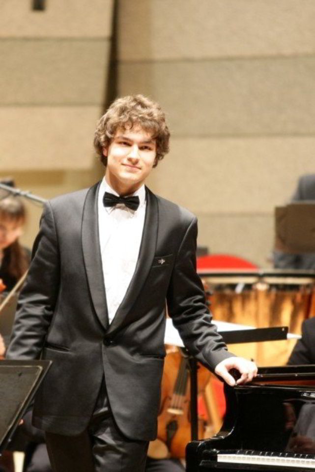 Koncerte pasirodys pianistas Lukas Geniušas.