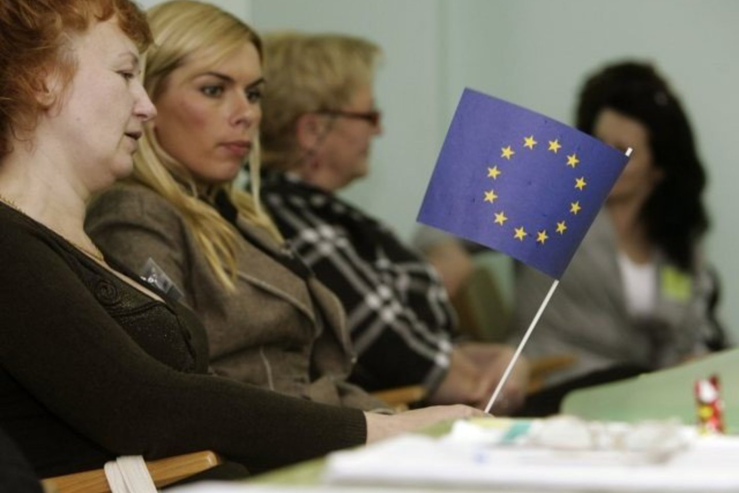Rinkimai Ariogaloje vyko ramiai. Kitur pasitaikė incidentų.