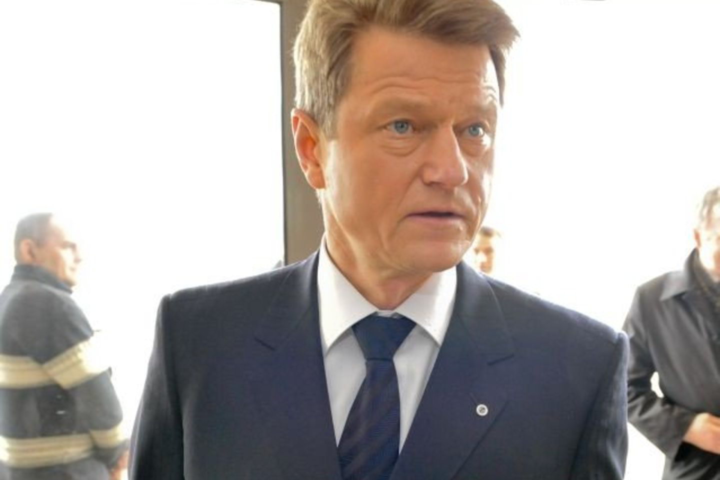 R.Paksas galvoja apie 3 vietas Europos Parlamente.
