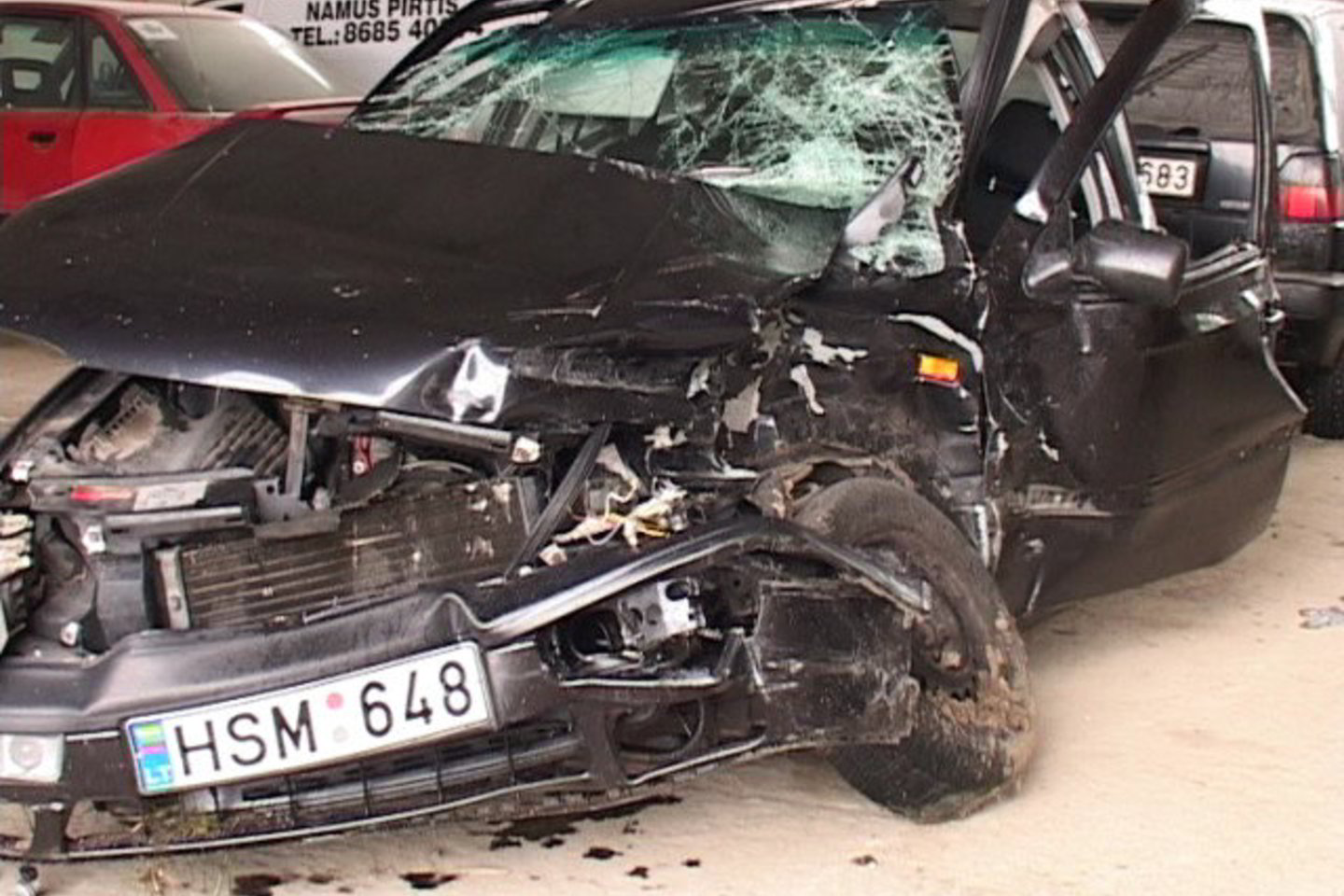 Visi nukentėję važiavo "Golf" automobiliu.