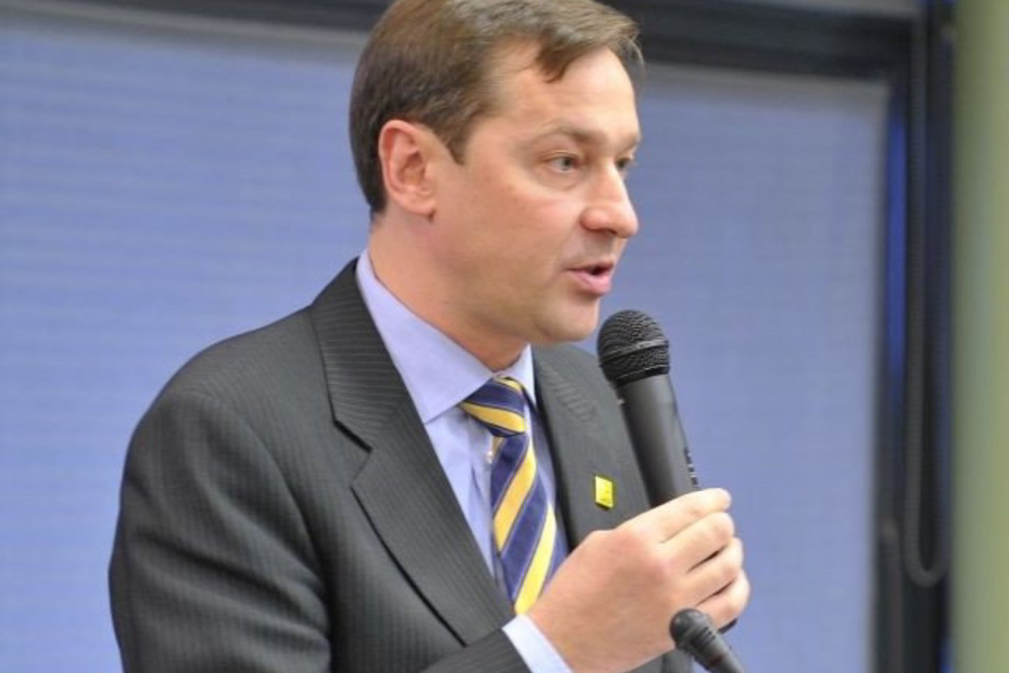 A.Zuokas nepritaria, kad būtų apmokestinti tarnybiniai automobiliai ir lengvatinės paskolos.