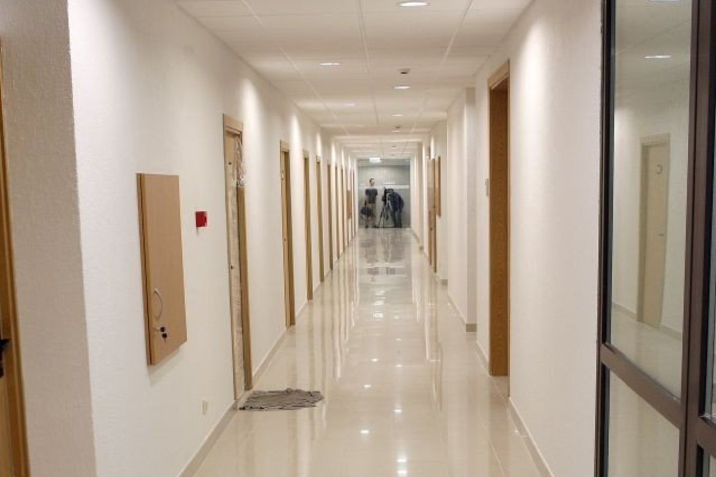 Vyriausybės duomenimis, nuo 2003-iųjų tarnautojų ir darbuotojų skaičius savivaldybių administracijose padidėjo 3411.
