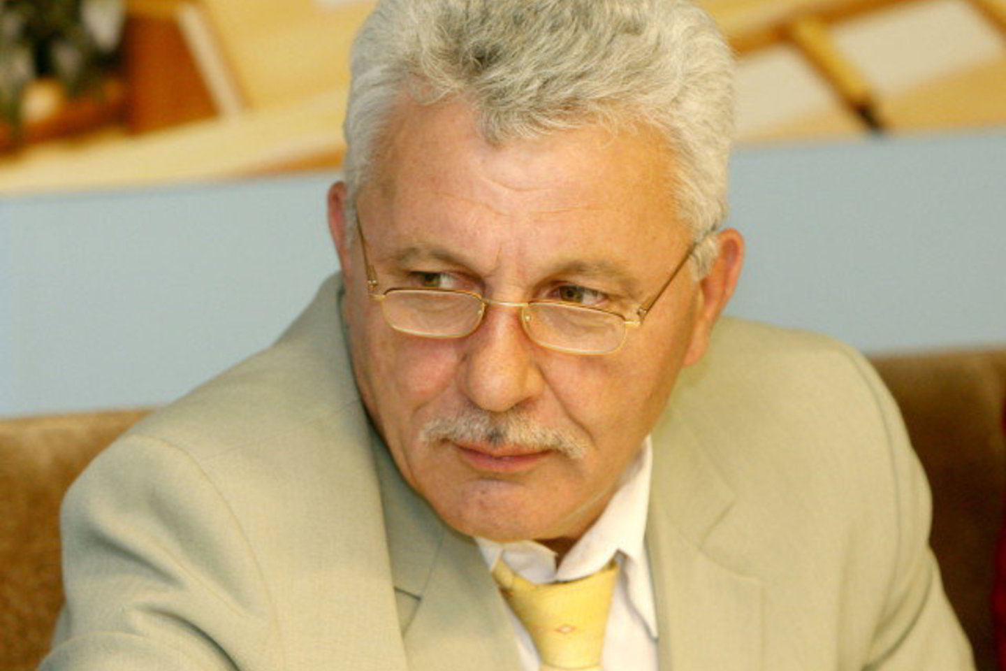 Posėdžio metu A.Salamakinas pateikė Gruzijos parlamento pavyzdį, čia, anot jo, balsavusiam už kolegą braukiama 30 proc. atlyginimo, tam, už kurį balsuota - 15 proc.