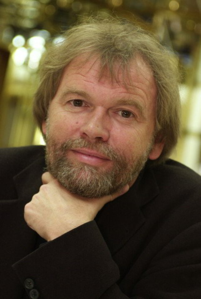 Josteinas Gaarderis, pasaulinio bestselerio „Sofijos pasaulis“ autorius, lietuvių skaitytojus džiugina jau ne vieną dešimtį metų.