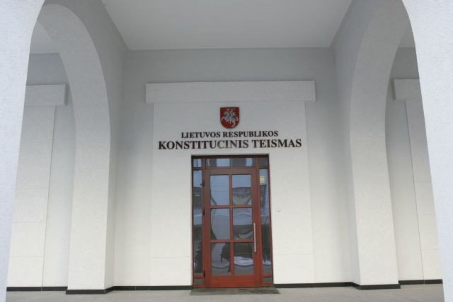 Finansinį auditą KT atlikusi Valstybės kontrolė (VK) nustatė, kad teismas pernai už beveik 290 tūkst. litų įsigijo penkis lengvuosius automobilius.