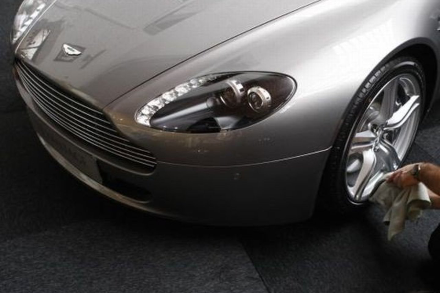 Loterijos laimėtojui atiteks ir automobilis „Aston Martin“