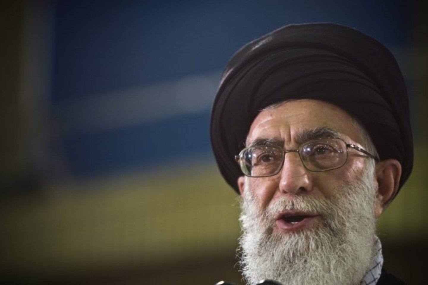 A.Khamenei tikina, kad protestus Teherano gatvėse kursto užsienio žvalgybų agentai.