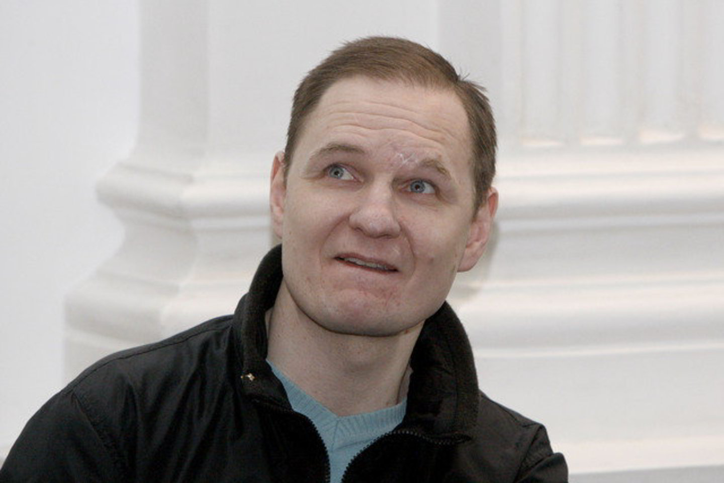 Latvijos pilietis K.Michailovas ilgą laiką buvo vienintelis pasiekiamas tyrėjams ir teismui įtariamasis, kuriam pateikti oficialūs įtarimai septynių Lietuvos pareigūnų nužudymo byloje.