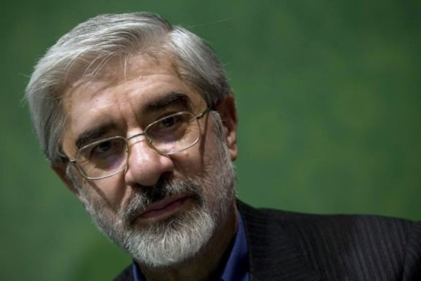 M.H.Mousavi neketina pasiduoti.
