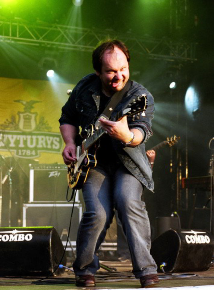 Įvairių muzikos stilių skambesys Žemaitijoje taikiai sugyvens su žaisminga lietuviško bliuzo dvasia.