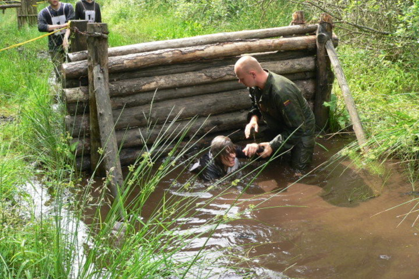Komandos varžėsi kliūčių ruože, šaudymo rungtyje, granatų mėtymo rungtyje bei sprendė teorines užduotis.