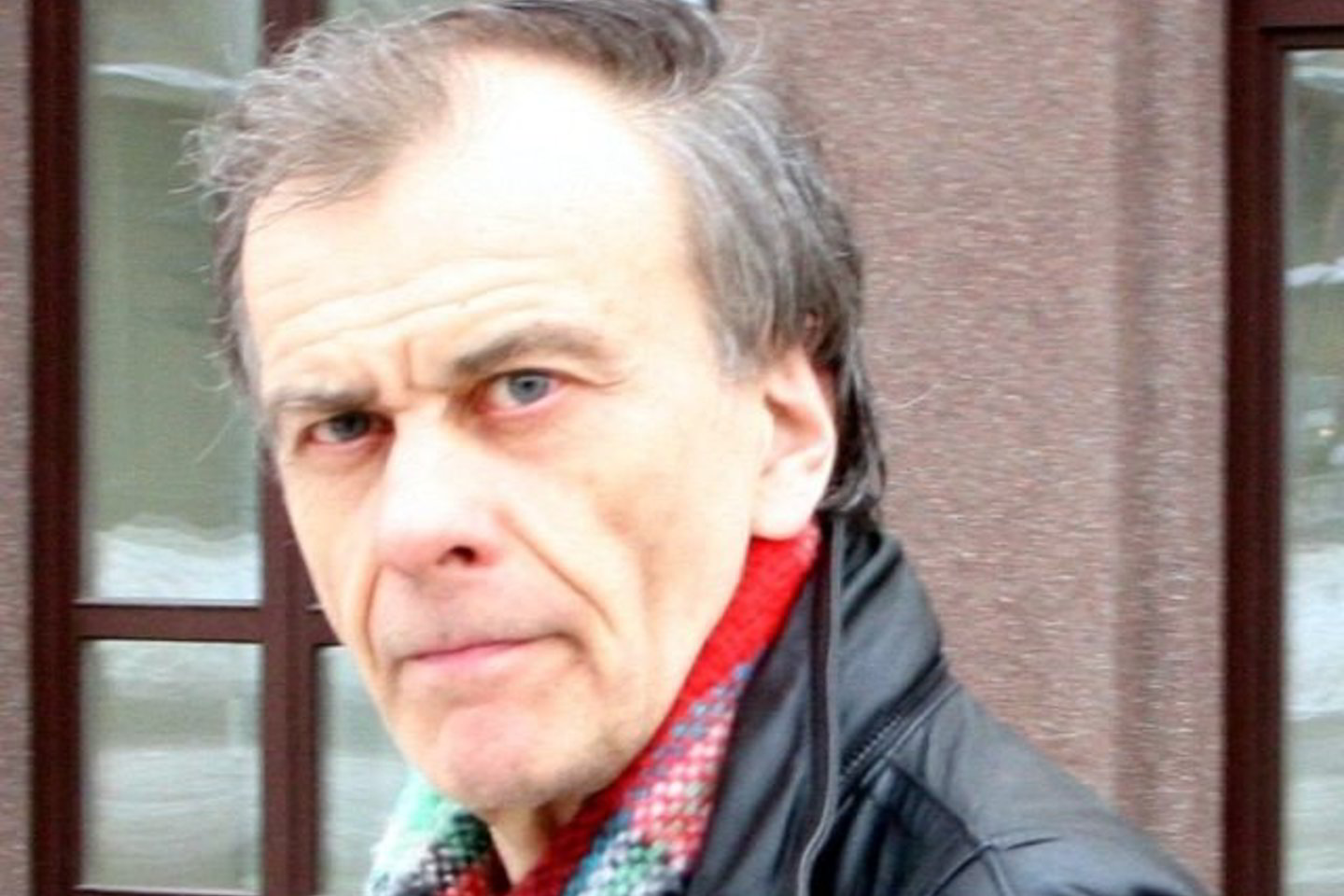 Praeityje už seksualinius nusikaltimus ne kartą teistas iškrypėlis E.Čekanavičius mėgaujasi laisve.