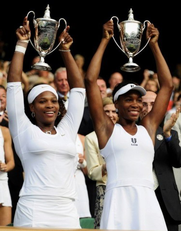 27-erių metų Serena ir 29-erių metų Venus Vimbldono turnyro dvejetų varžybas laimėjo ketvirtą kartą.