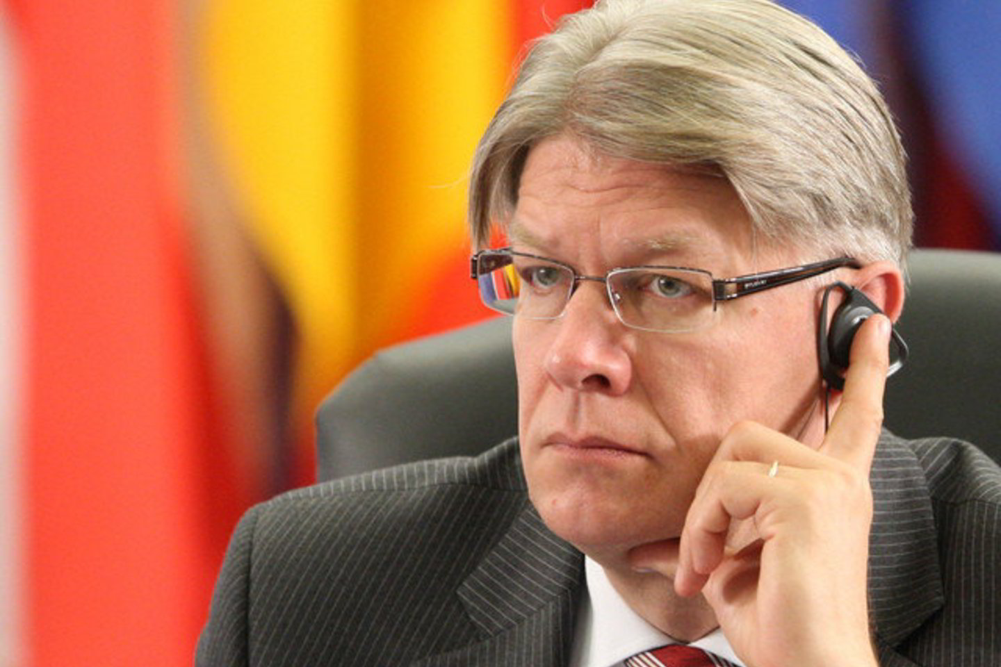 Pasak politologų, V.Zatlero autoritetas labai žemas politikos sluoksniuose.