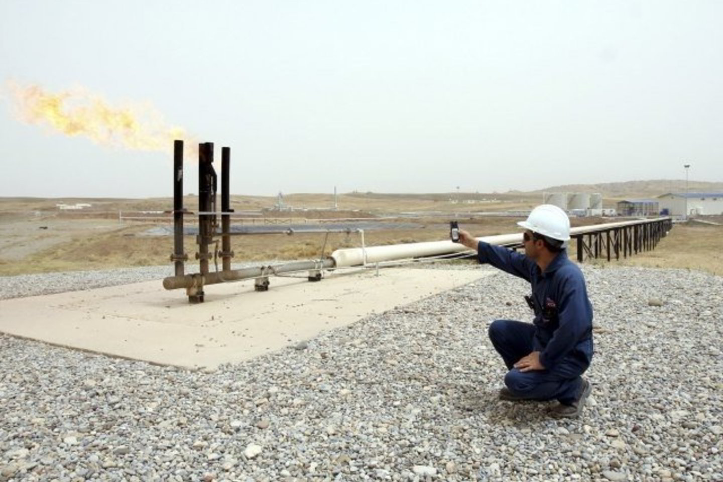 Naftą eksportuojančių šalių organizacija (OPEC) savo šių metų naftos rinkos apžvalgoje teigia, kad pasaulinės naftos paklausos atsigavimas truks ilgus metus, daugiausia dėl prastos pasaulinės ekonominės padėties.