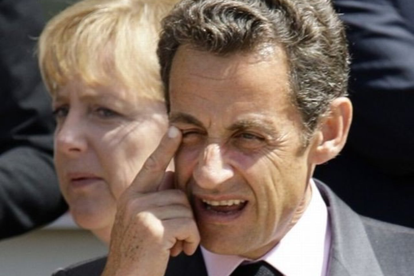 N.Sarkozy kalbėjo po Didžiojo aštuoneto (G-8) viršūnių ir kitų šalių lyderių susitikimo Italijoje.