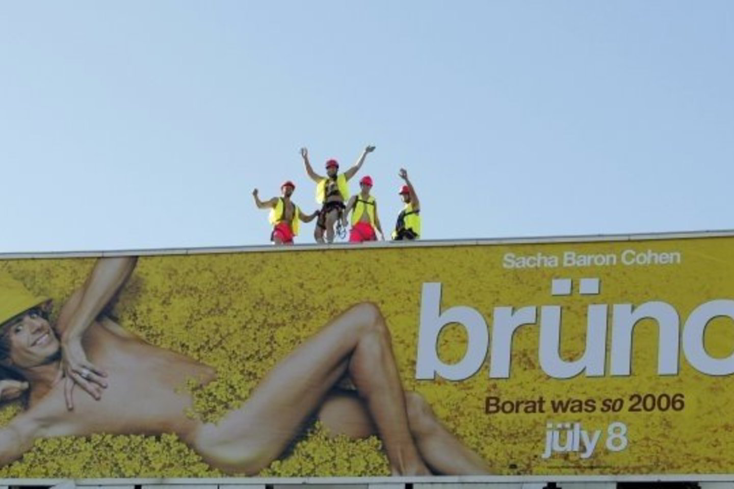 Amerikiečiai savaitgalį rinkosi prieštaringai vertinamą filmą "Bruno".