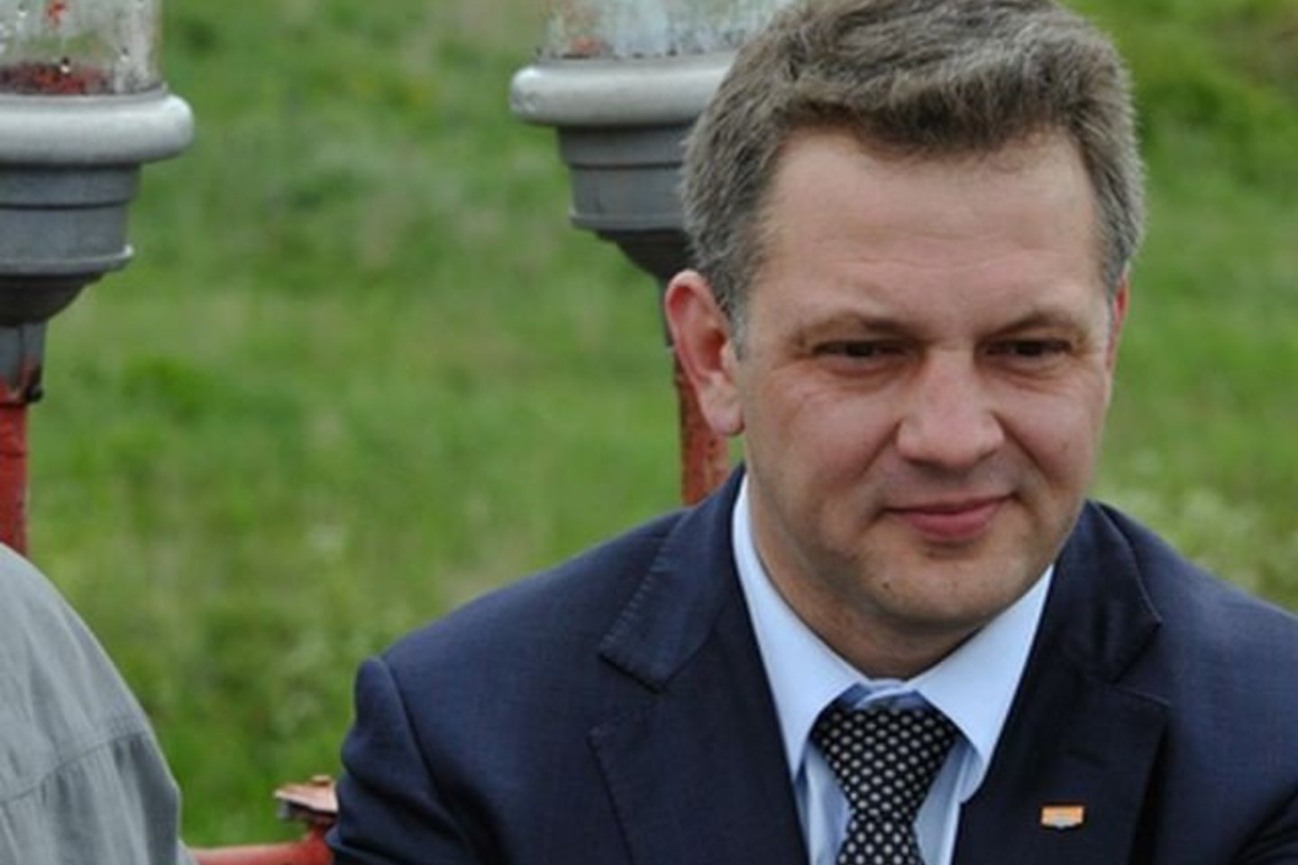 Liberalai ir jų lyderis E.Masiulis raukosi dėl naujo įstatymo.