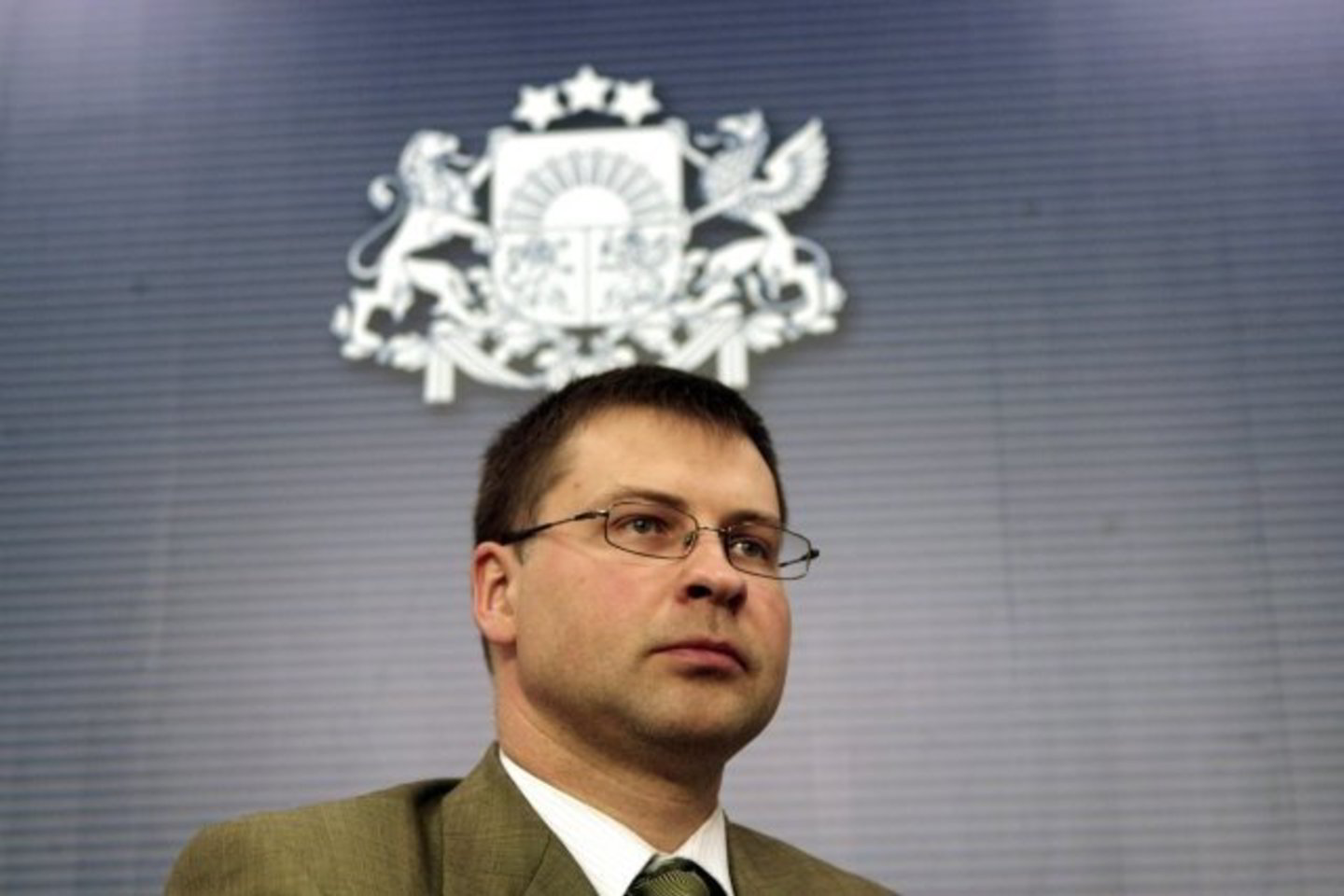 V.Dombrovskis pripažino, kad artimiausiais metais Latvija neprisijungs prie euro zonos.