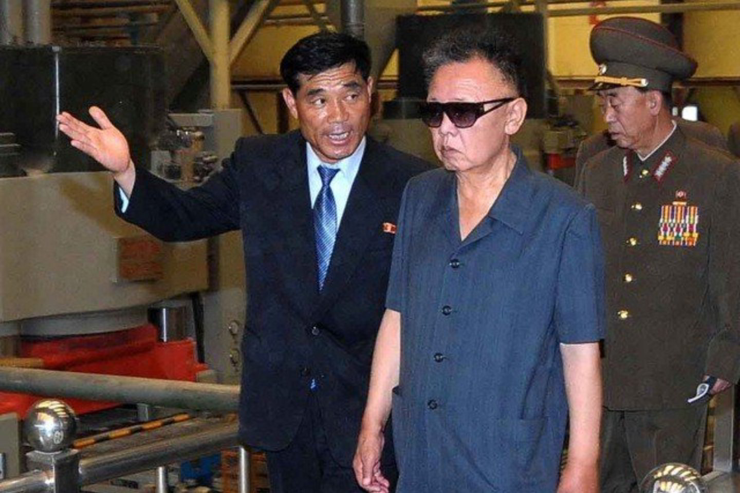 Paskutinėse nuotraukose Kim Jong Ilas atrodo sulysęs.