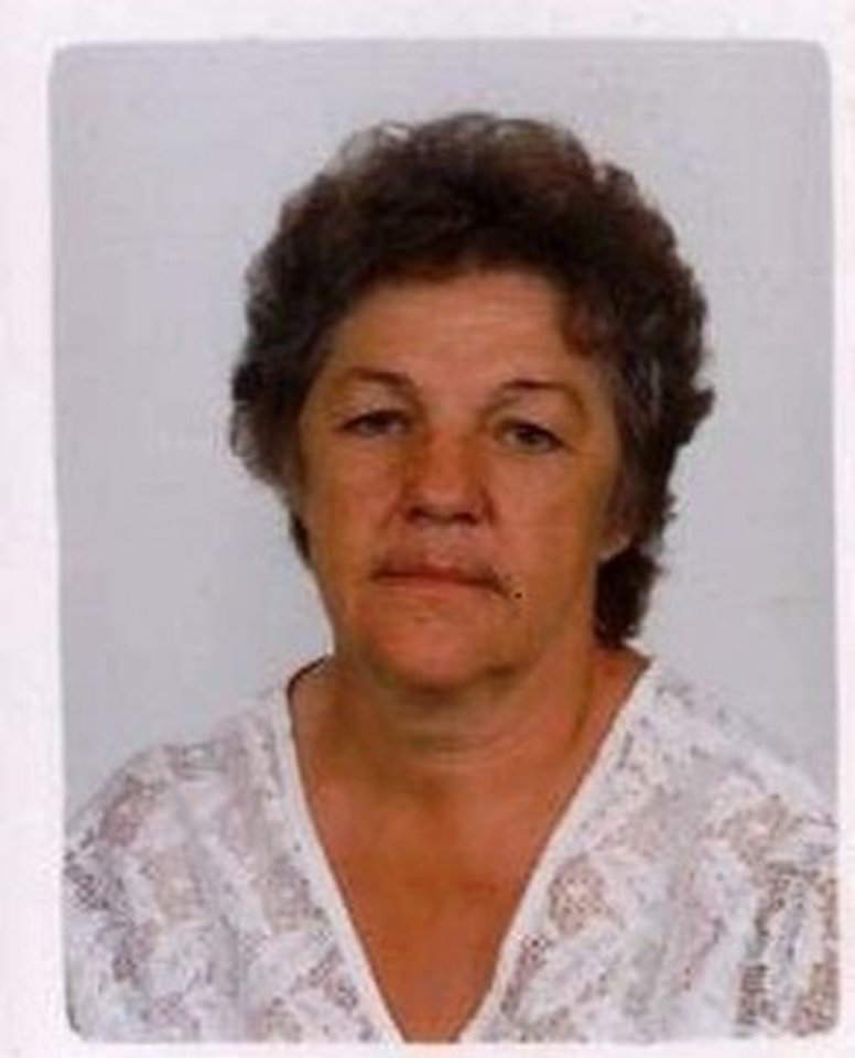 V.Colkevičienės požymiai: ūgis apie 164 cm, vidutinio kūno sudėjimo, žilų plaukų.