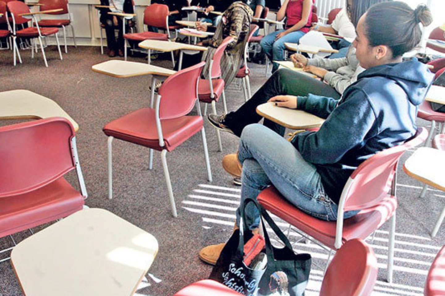 JAV už mokslą moka dauguma studentų ir tik nedaugelis gauna stipendijas.