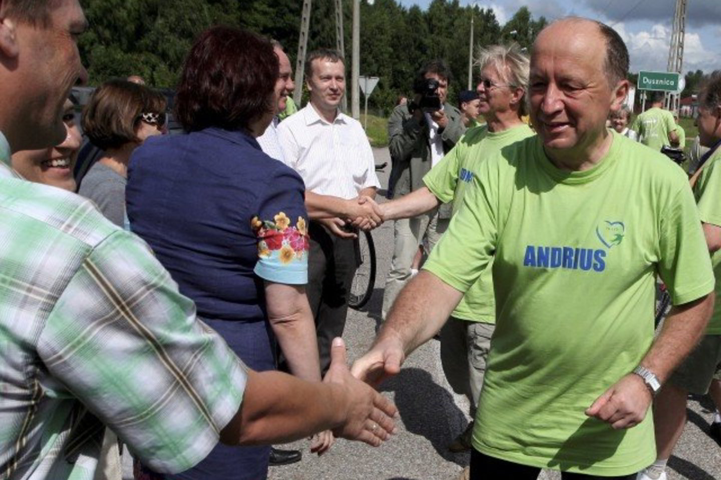 Susitikti su A.Kubiliumi atėję žmonės jo vadovaujamos Vyriausybės darbą vertino labai įvairiai.
