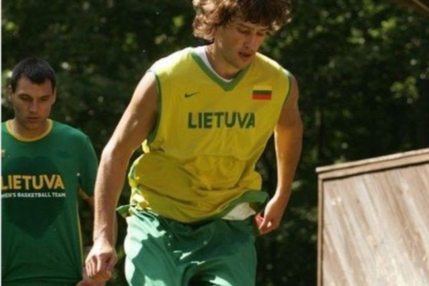 Šiuo metu S.Jasaitis su Lietuvos rinktine treniruojasi Palangoje.