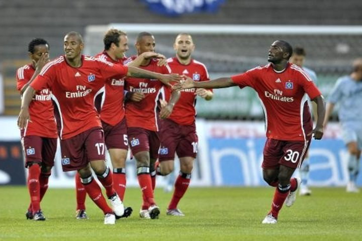 „Hamburg SV“ futbolininkai iškovojo triuškinančią pergalę.