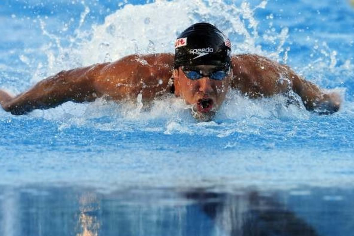 M.Phelpsas iškovojo dar vieną aukso medalį.