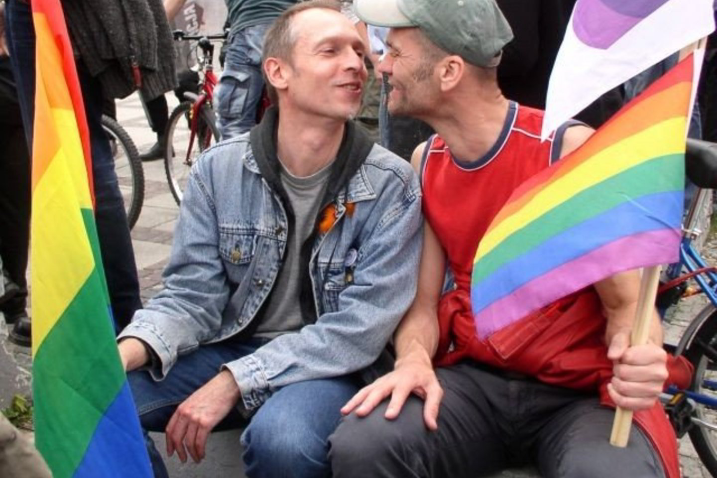 Lenkijos gėjai tik per tolerancijos paradus nesibijo viešai demonstruoti savo jausmų.