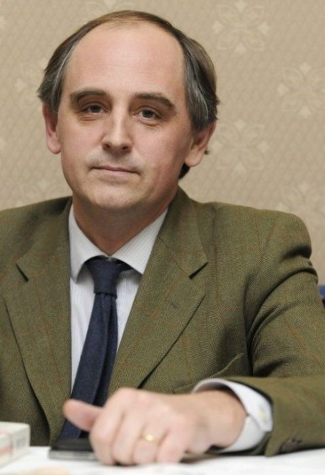 E.Lucasas pabrėžė, jog informacinis karas šioje plotmėje liepsnoja dar visu pajėgumu, ir jį laimi Rusija.