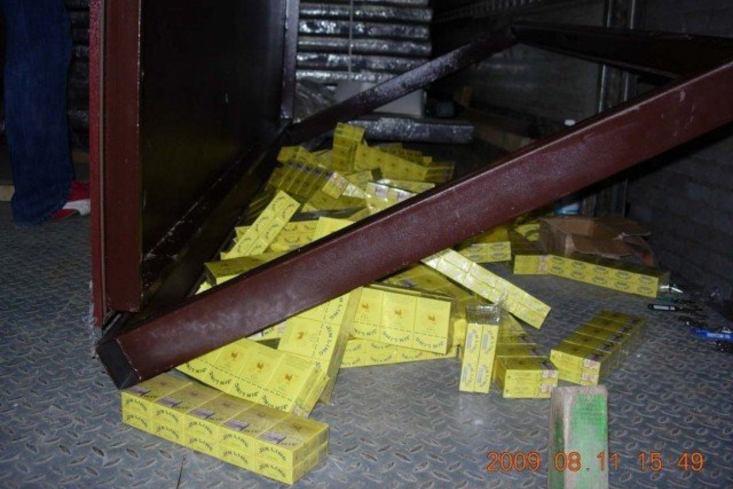 Cigaretės buvo paslėptos išradingai.