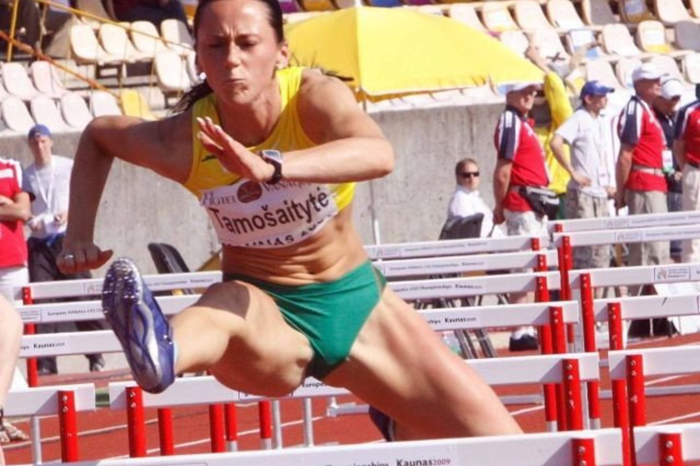 Jaunimo lengvosios atletikos čempionate Kaune S.Tamošaitytė buvo penkta. Berlyne jos varžovės buvo pajėgesnės.