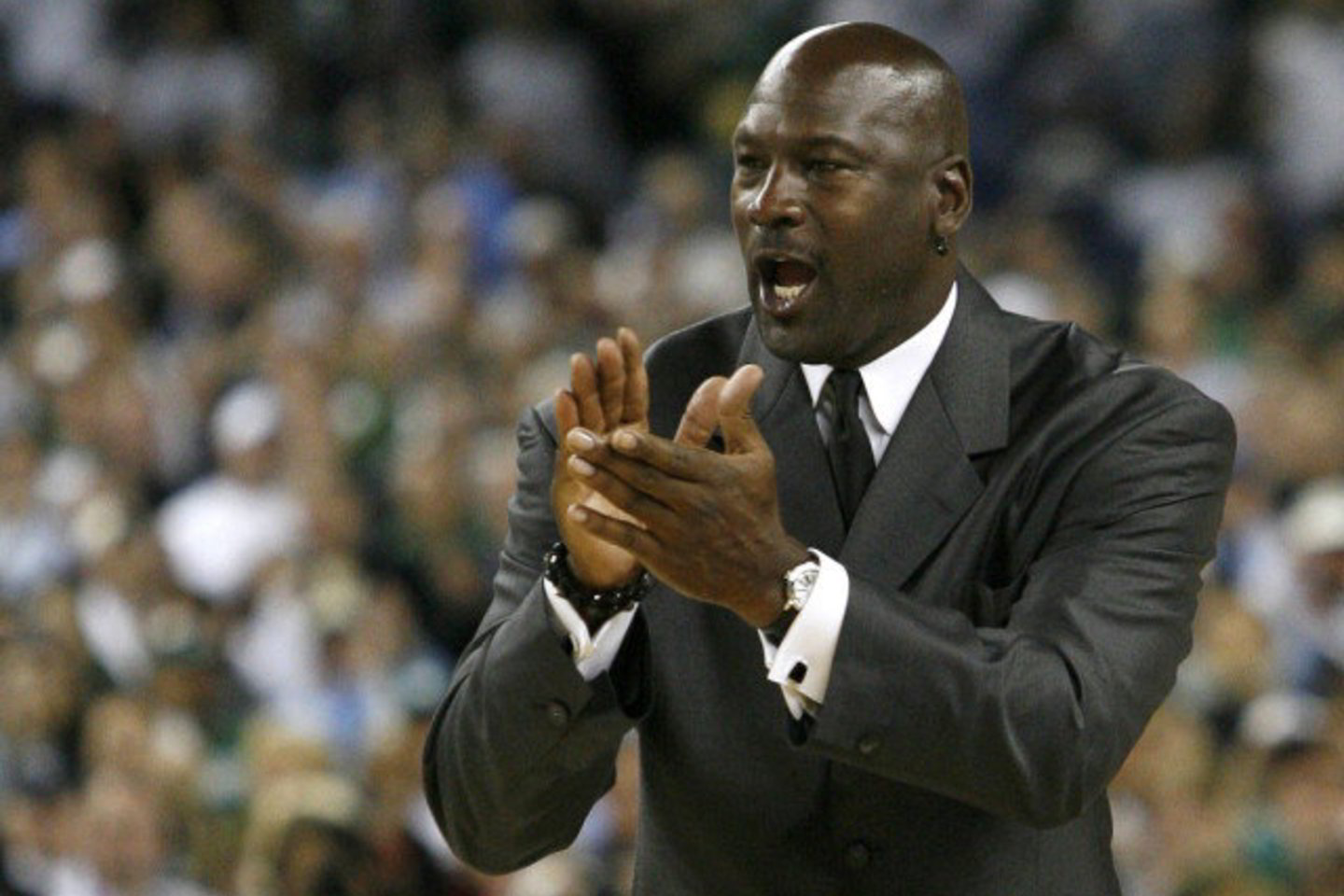 M.Jordanas dažnai lankosi NBA rungtynėse.