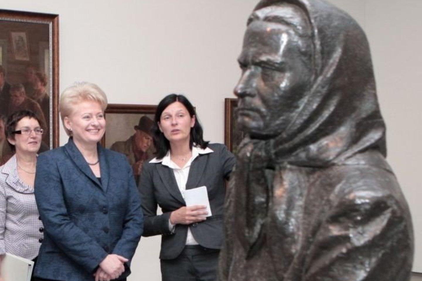 Prezidentė Dalia Grybauskaitė lankėsi Nacionalinėje dailės galerijoje ir dalyvavo diskusijoje "Ilgalaikės Lietuvos kultūros politikos gairės".