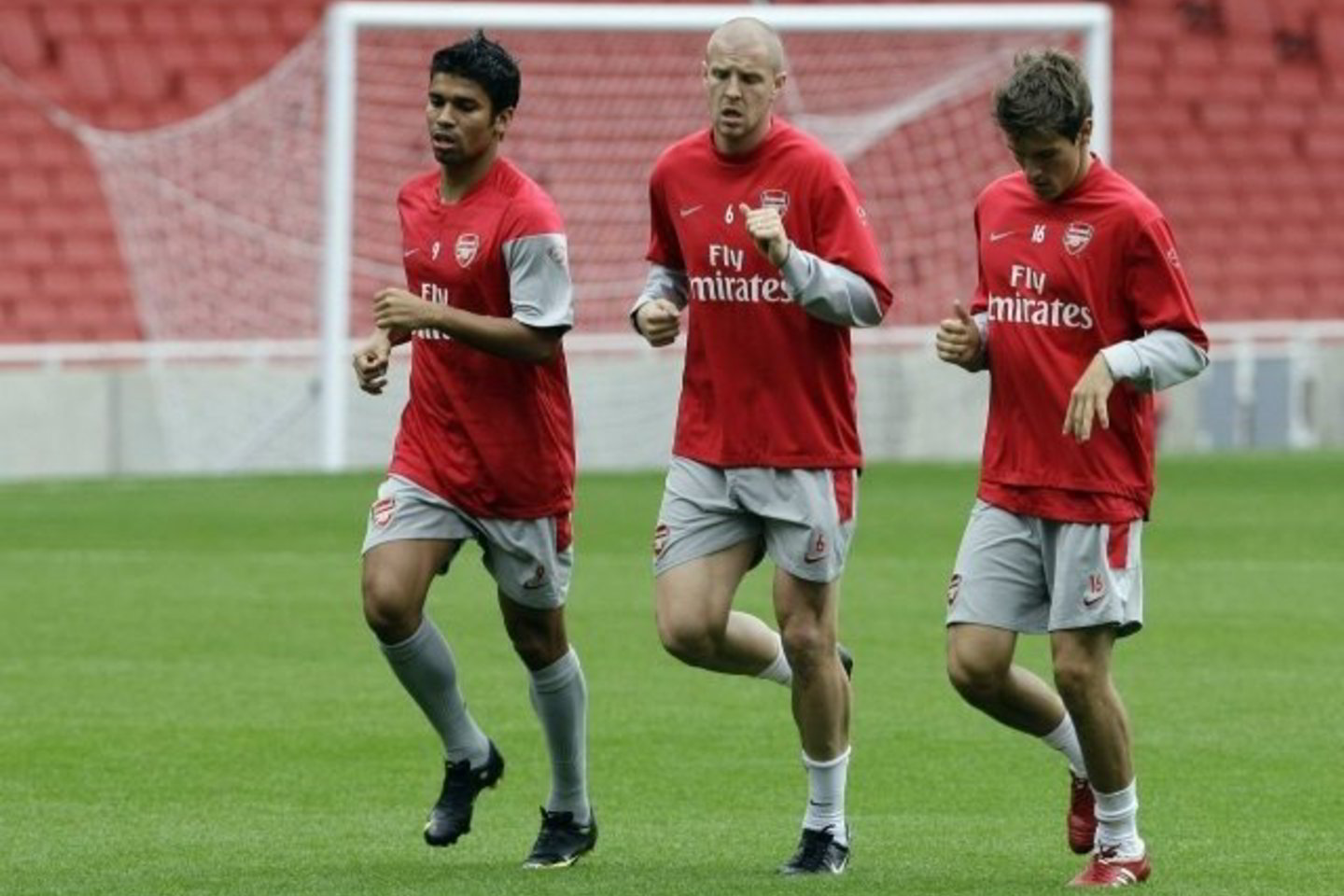 Puikiai sezoną pradėjusių „Arsenal“ futbolininkų laukia rimtas išbandymas - išvyka į Mančesterį.