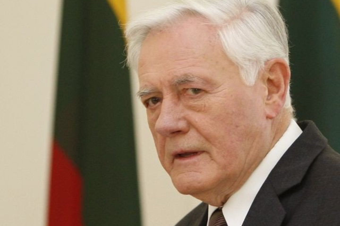 V.Adamkų piktina buvusių KGB bendradarbių sapalionės.