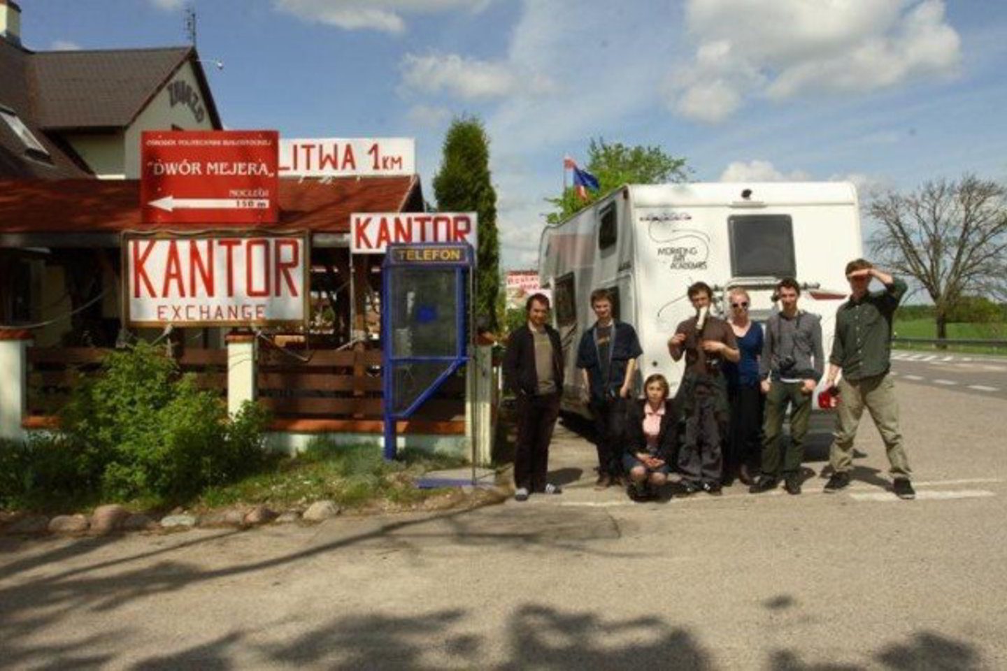 VDA studentai Lietuvos ir Lenkijos pasienyje.