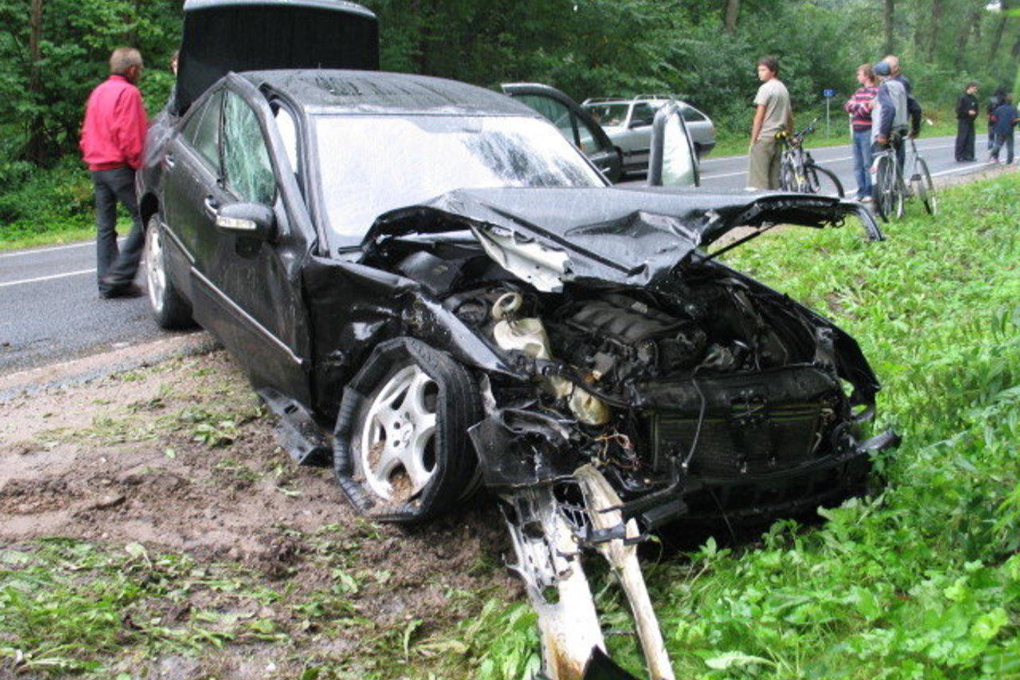 Per trijų automobilių avariją nukentėjo trys žmonės.