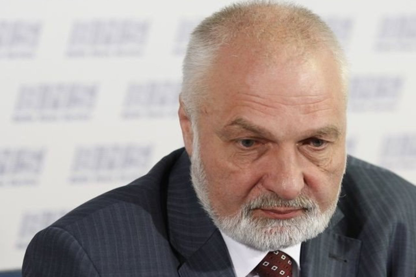 „Manau, kad vienintelis tikslas eiti pasitikrinti pasitikėjimą - žinant ar tikintis paramos iš Tėvynės sąjungos“, - svarstė V.Mazuronis.