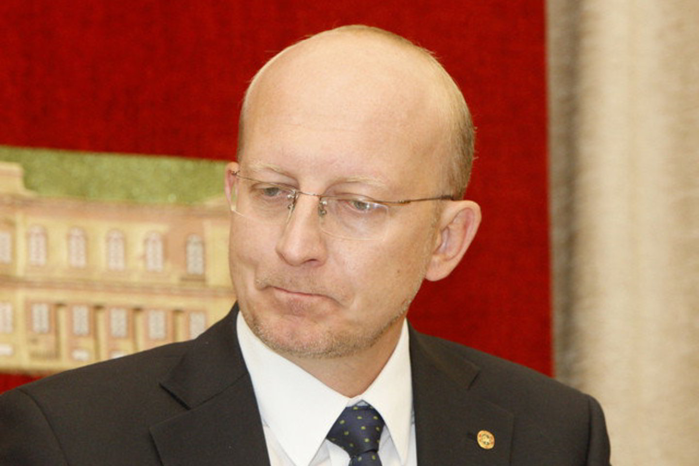 Žurnalistams paskelbti pareiškimą dėl savo ateities politikoje ir Seime A.Valinskas žada pirmadienio vakare.