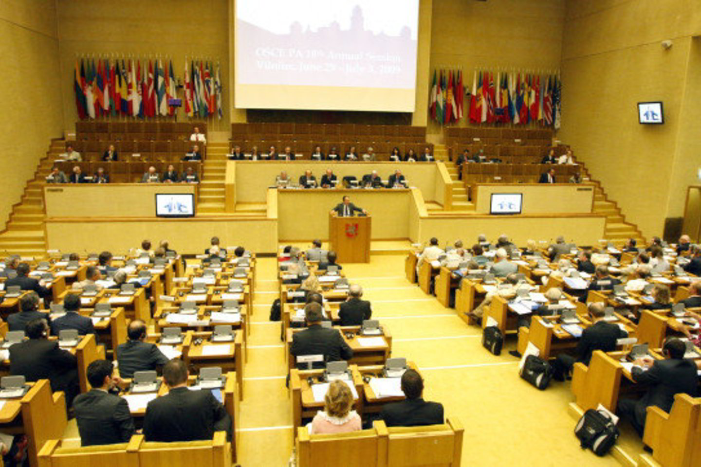 Rudens sesijos darbai - socialinių išmokų peržiūra ir biudžeto tvirtinimas.